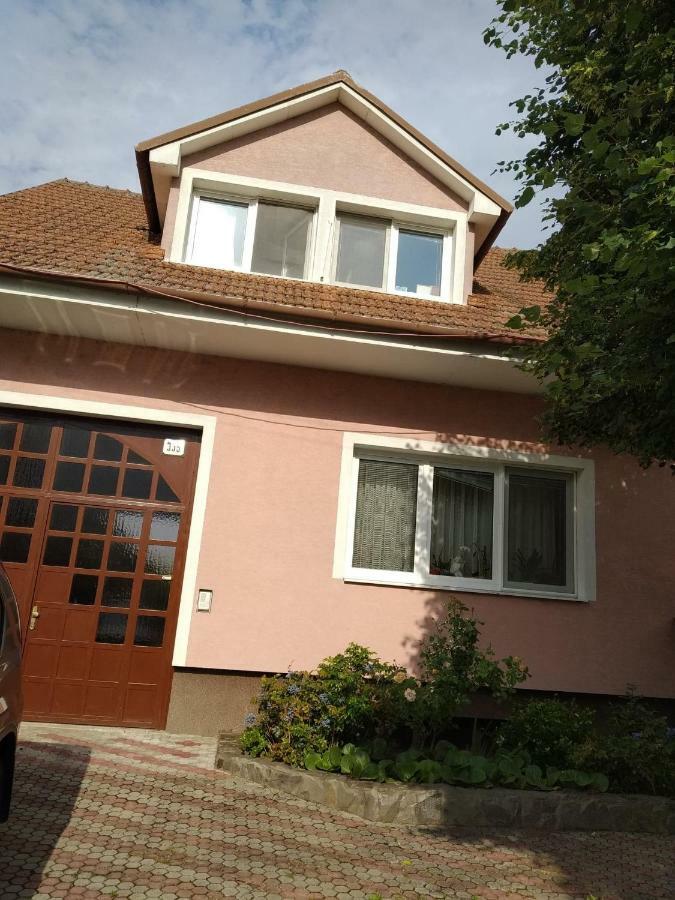 Apartman Gabika Na Zahori Appartement Malacky Buitenkant foto